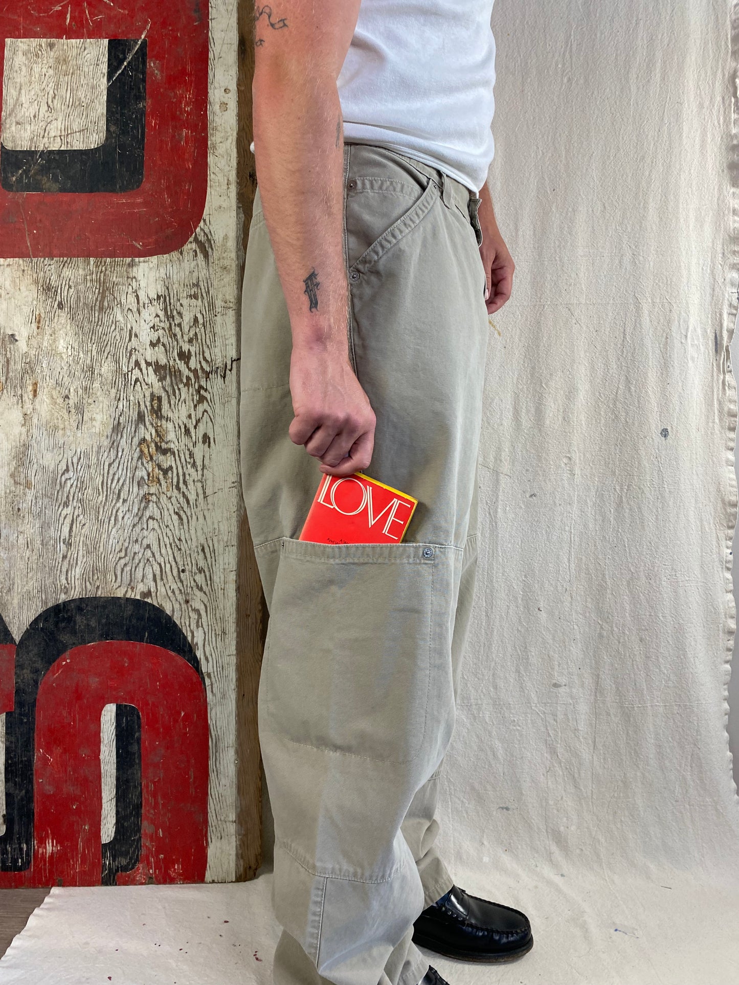 90's Red Tab Tan Levi's