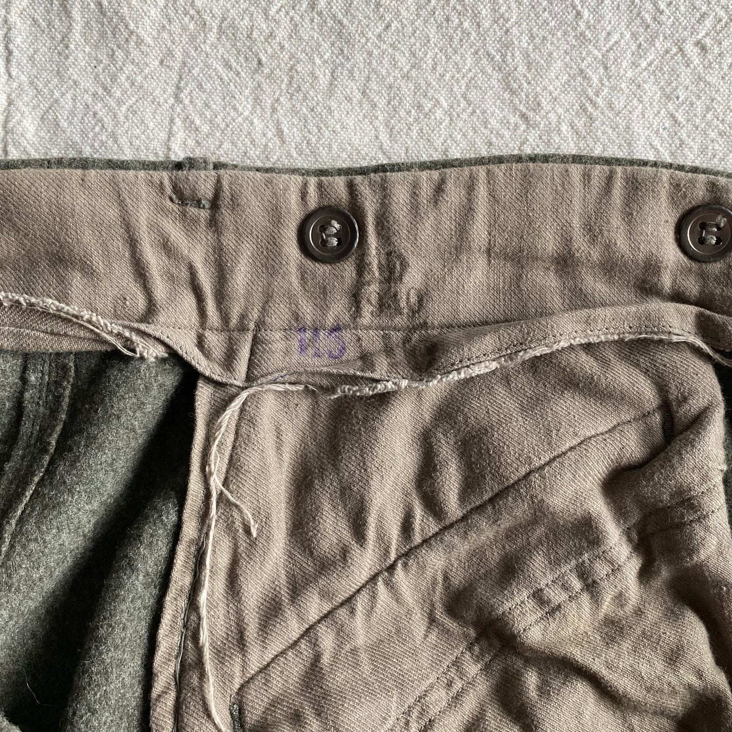 40's Swedish Military Cargos