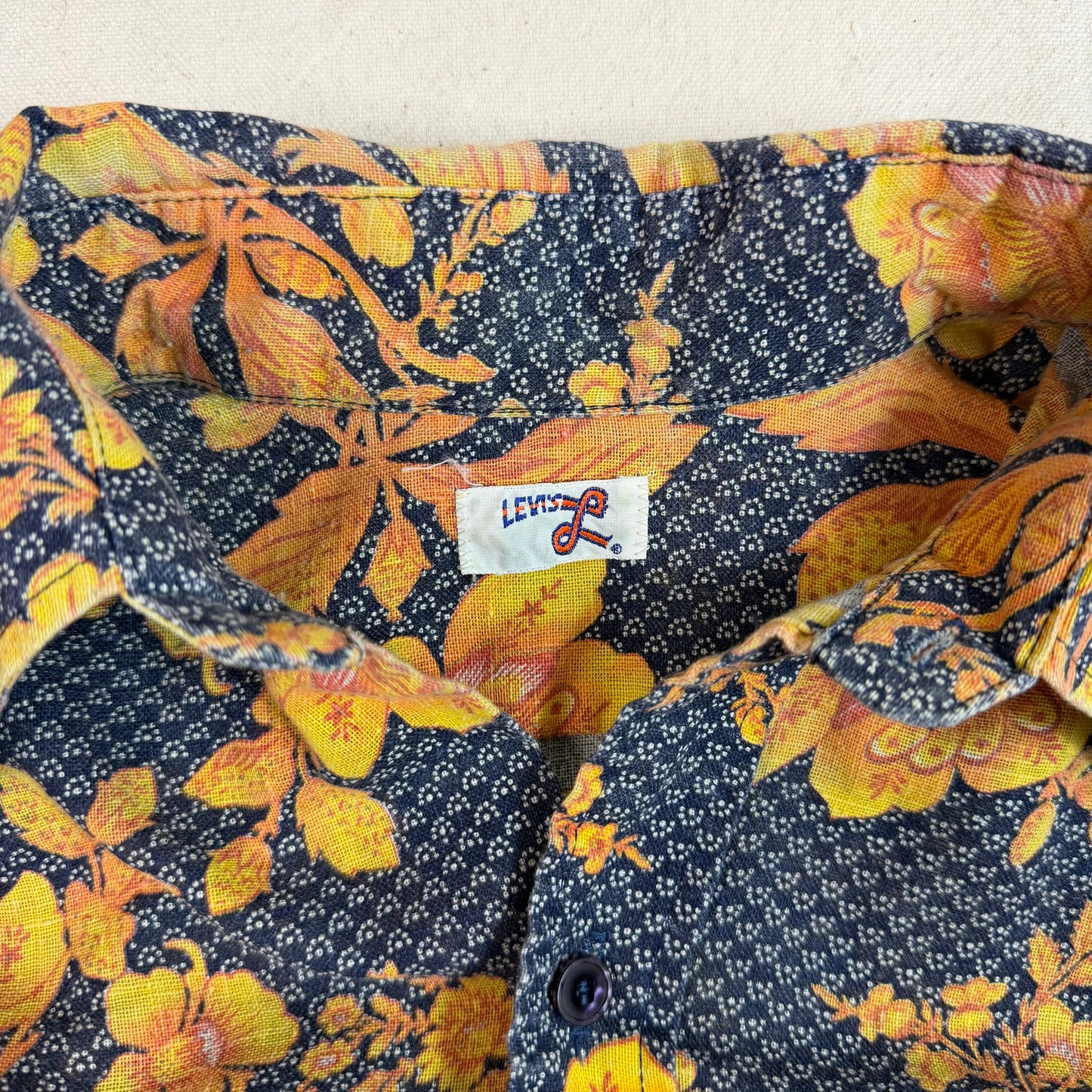 70's Levi's Button Down
