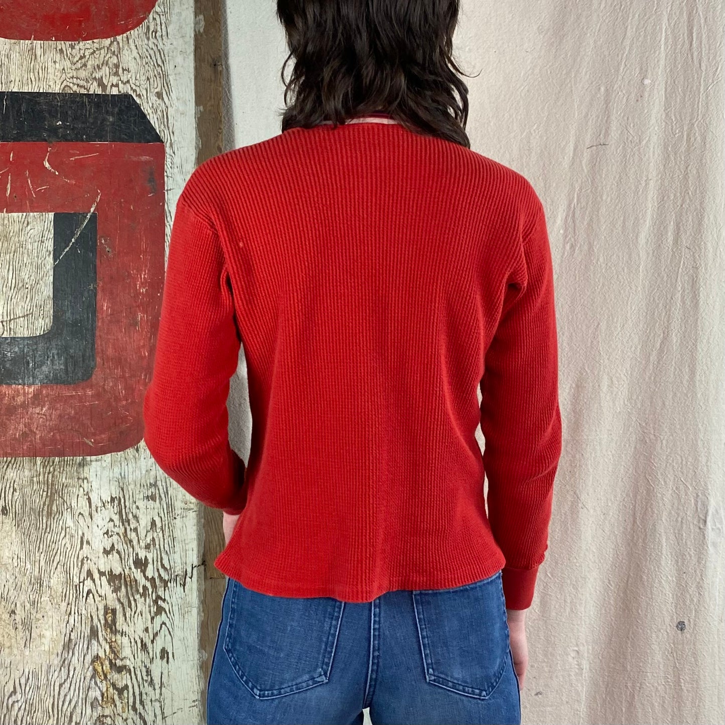 70's Red Thermal